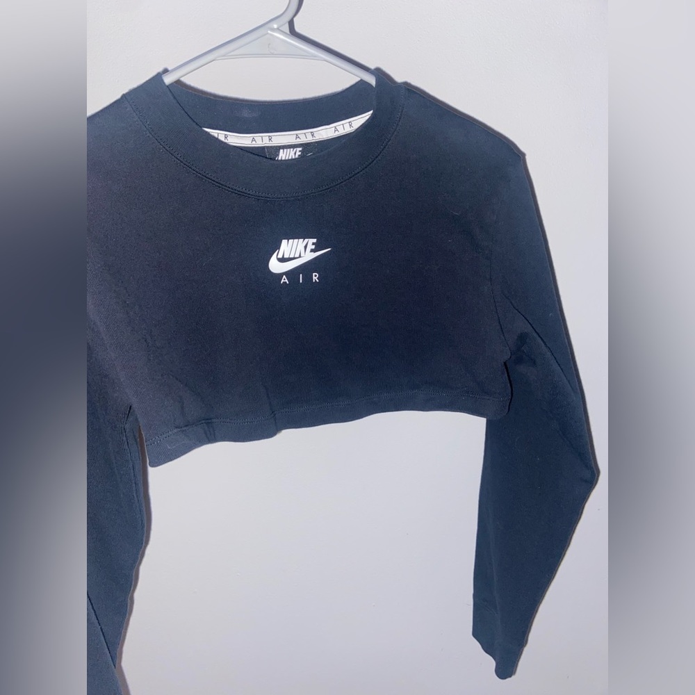 Nike long sleeve crop top
